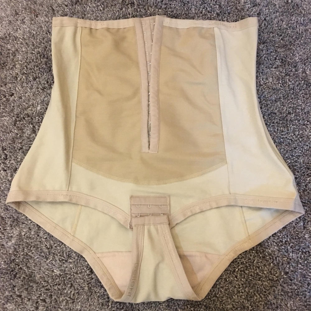 BelleFit Corset